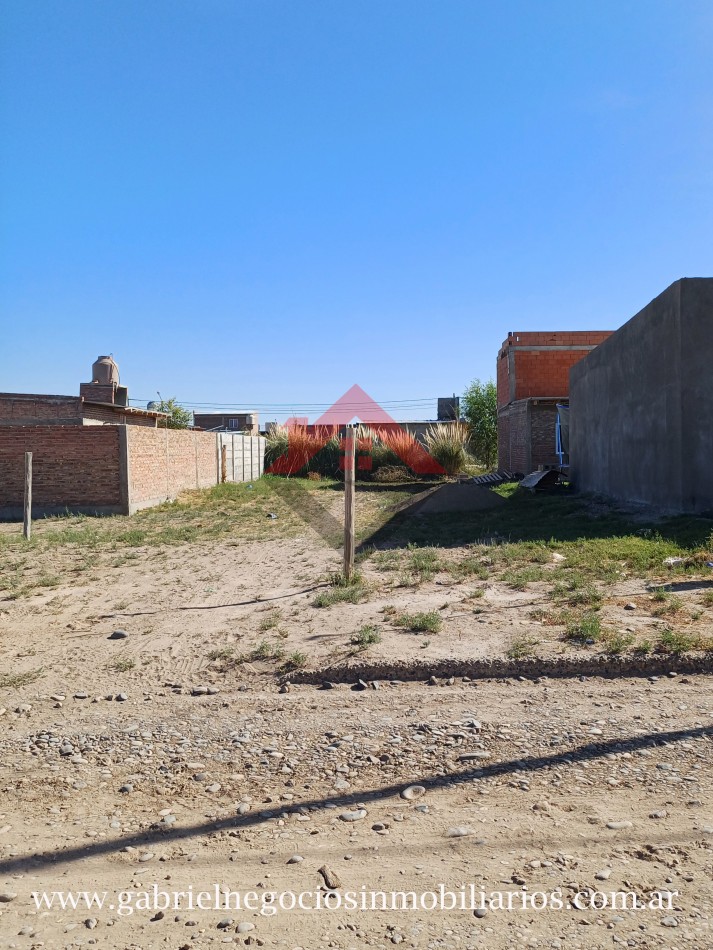 Terreno en venta - Calle Los Divisaderos