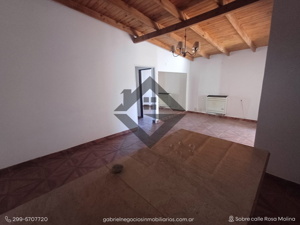 Casa con Departamento en Venta