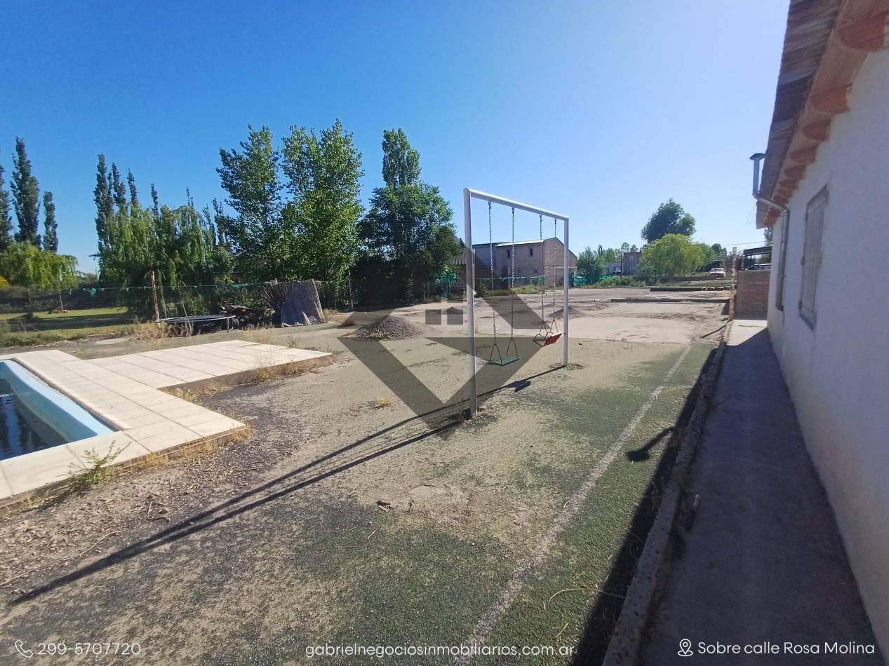 Casa con Departamento en Venta