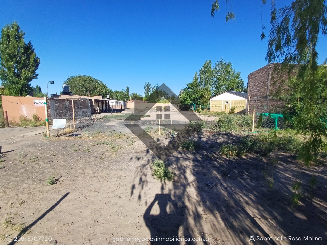 Casa con Departamento en Venta